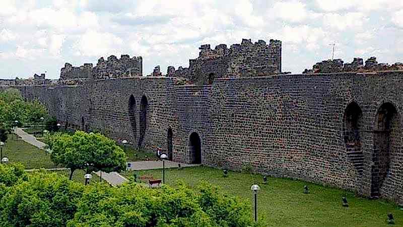 Diyarbakır Surları
