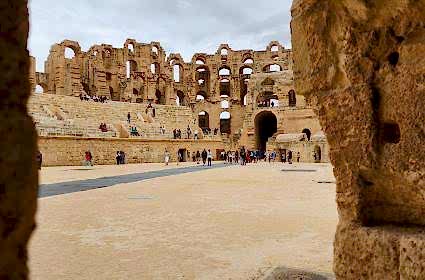 Zamanın Ötesinde: El Jem Amfitiyatrosu ve Müzesi 